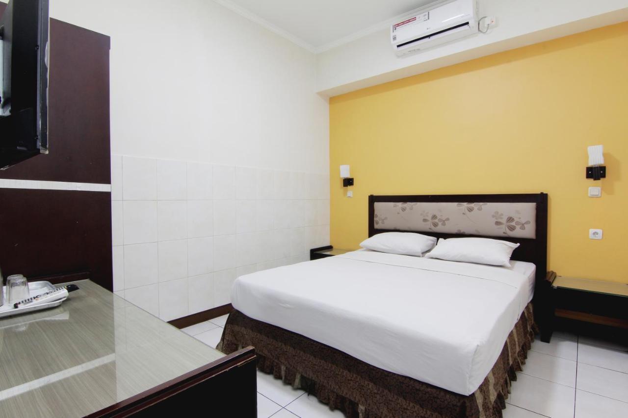 Hotel Palem Бандунг Екстериор снимка