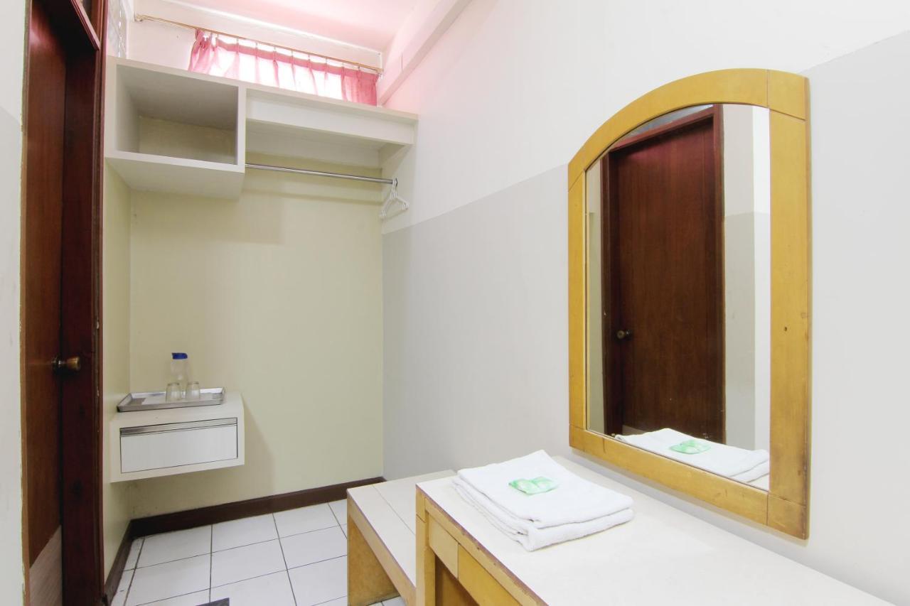 Hotel Palem Бандунг Екстериор снимка
